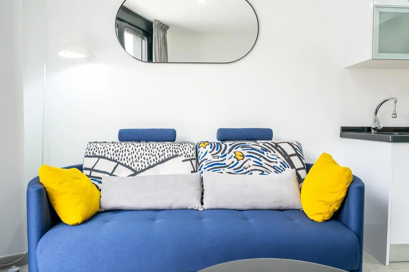 Modern Wave Escape Apartment With Private Parking And Rooftop Pool By Namaste Elite Torremolinos Spanje